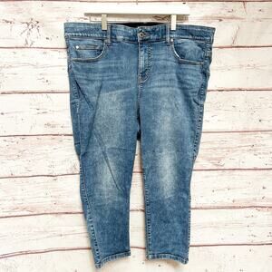 TORRID Crop Bombshell Skinny Jeans Sz 20